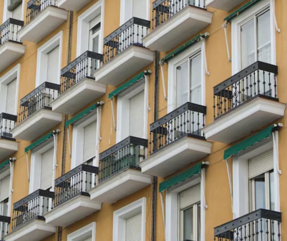 City Center Apartment Spain vs Portugal